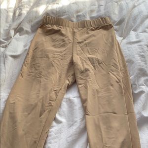 The color doesn’t look good on my skin